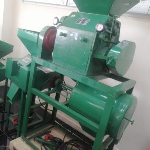 Commercial Roller mill+ Maize crusher