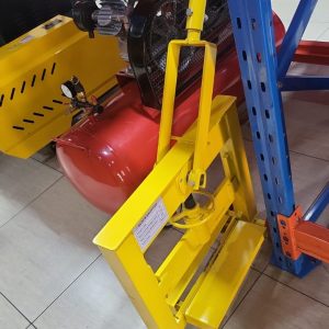 Cabro cutter