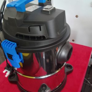 Astramilano 20L Vacuum cleaner