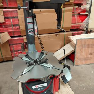 PNEUMATIC TYRE CHANGER