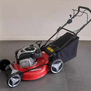 LAWN MOWER MACHINES AVAILLABLE